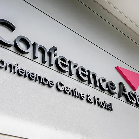 Conference Aston - Бірмінгем